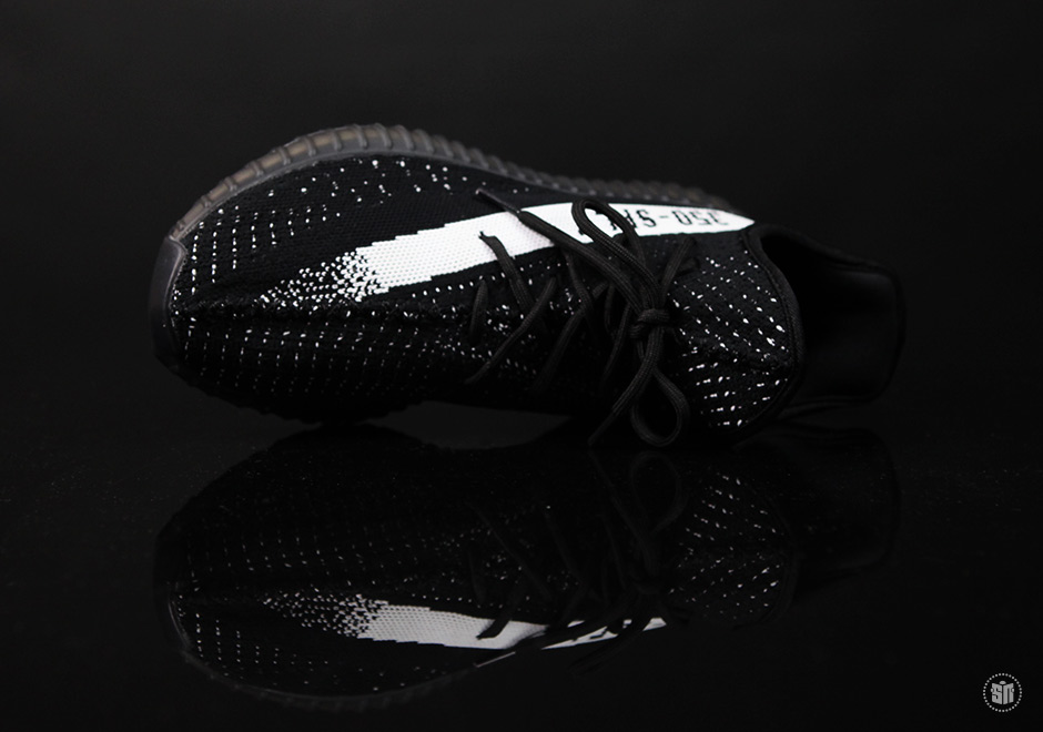 adidas yeezy 550 boost black